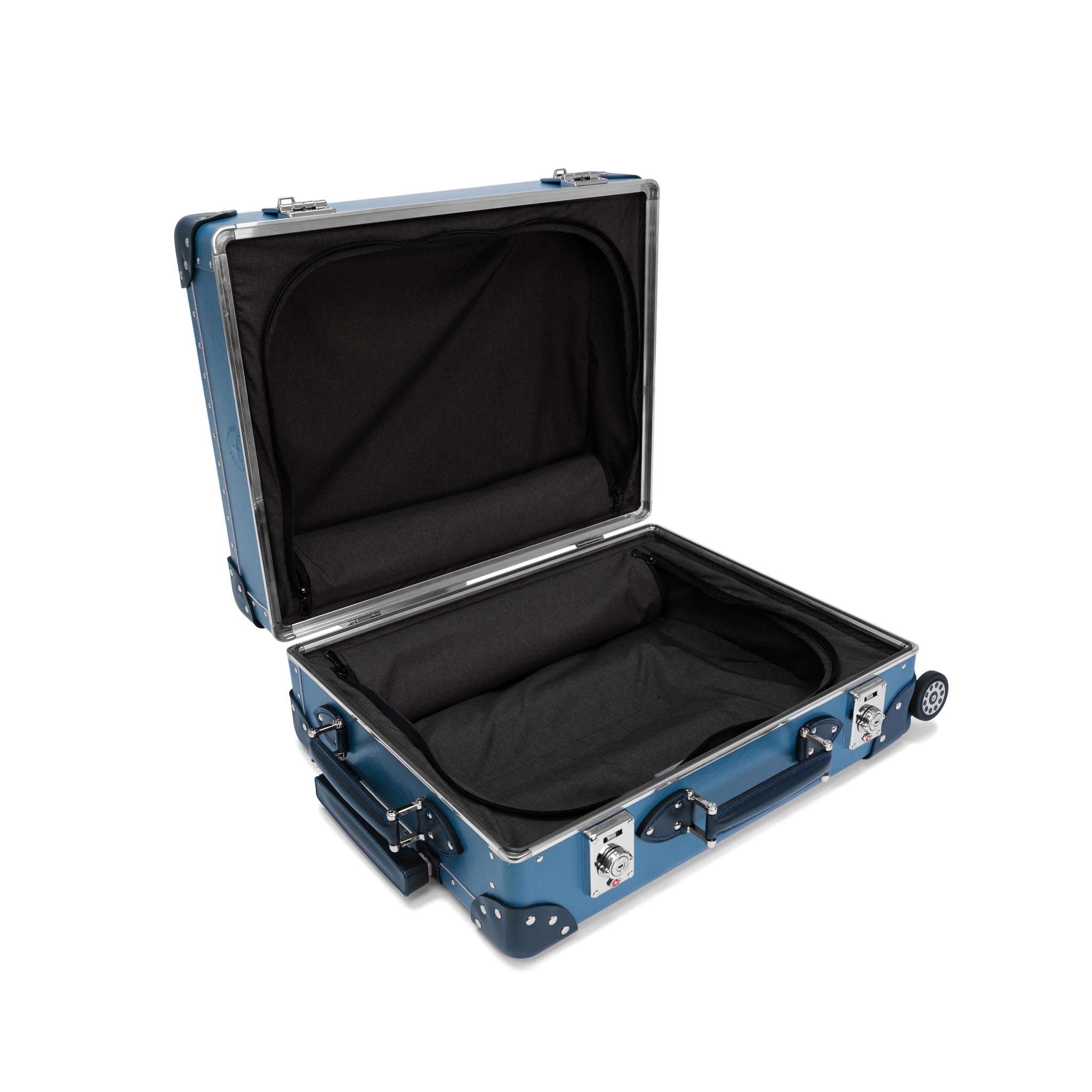 Metropolis · Carry-On - 4 Wheels | Fog Blue/Navy/Chrome